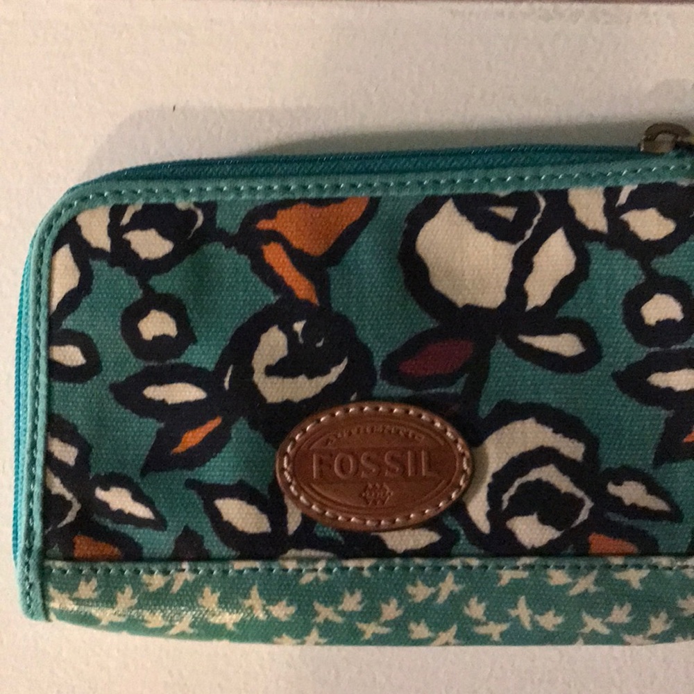 Fossil Wristlet